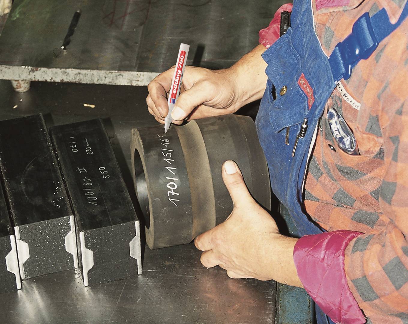 edding 751 lakový popisovač, kulatý hrot 1-2 mm, sada 10 ks